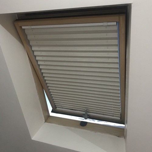 Skylight pleated blind thermal - skylight,